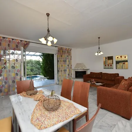 Villa Olympic Kosmas *